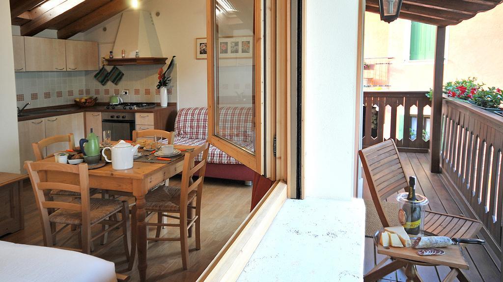 La Nicchia Apartment Tarzo Luaran gambar
